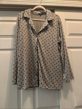 Polka Dot Long-Sleeve Pajama Top - Gray